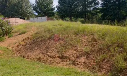 TERRENO À VENDA NO CONDOMÍNIO TERRAS DO CAXAMBU EM JUNDIAÍ/SP