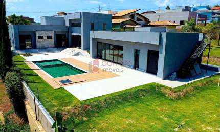 LINDA CASA TÉRREA ALTO PADRÃO À VENDA NO CONDOMÍNIO HORIZONTE AZUL II EM ITUPEVA/SP
