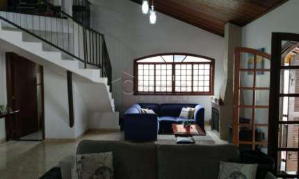 Casa com 3 quartos à venda na Rua Balbina Miguel Caloni, 0, --, Engordadouro, Jundiaí