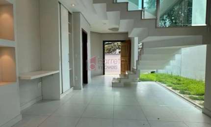 Casa para VENDA em Jundiaí SP bairro Jd Brasil 300m² 4 dormitórios, Sala ampla de estar. Cozinha planejada. Área gourmet. 3 vgs!