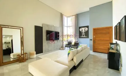 CASA TÉRREA À VENDA NO CONDOMÍNIO RESERVA DA SERRA EM JUNDIAÍ/SP