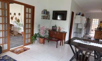 CHÁCARA COM 5.000m² DE TERRENO COM LAGO PRIVATIVO COM PEIXES -  BAIRRO VISTA ALEGRE -  ITUPEVA - SP.