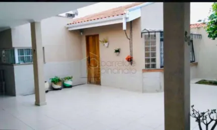 Casa com 3 quartos à venda na Rua Luís Vendramin, 0, --, Jardim Bandeiras, Jundiaí