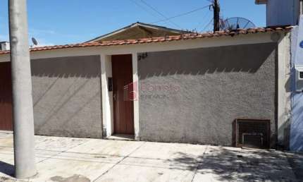 CASA COM EDÍCULA A VENDA VILA LIBERDADE -JUNDIAÍ- SP