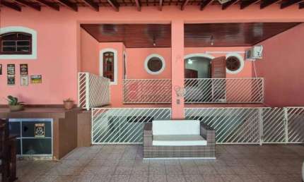 CASA ESTILO SOBRADO À VENDA NO BAIRRO TULIPAS EM JUNDIAÍ/SP