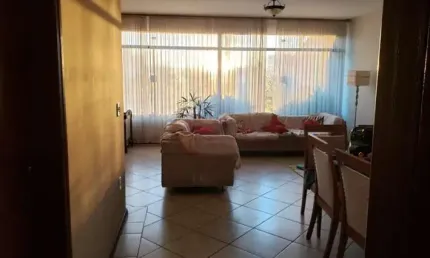Casa com 3 quartos à venda na Rua Nicolau Mattar, --, Vila Viotto, Jundiaí