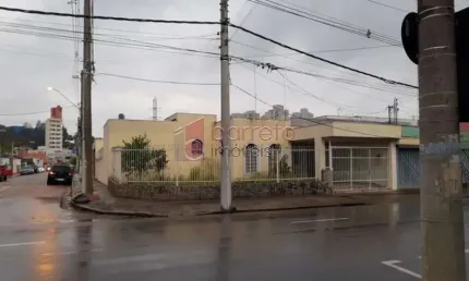 CASA À VENDA NO BAIRRO VIANELO , NA CIDADE DE JUNDIAÍ