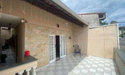 CASA AMPLA COM 03 DORMITÓRIOS NO CIDADE JARDIM II, JUNDIAÍ-SP.