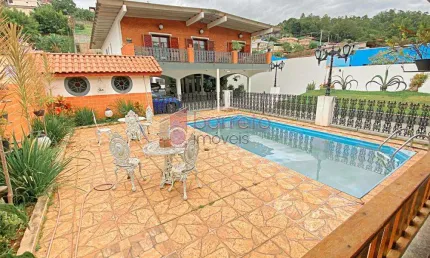 CASA PARA VENDA LOCALIZADA NO BAIRRO COLÔNIA NA CIDADE DE JUNDIAÍ.