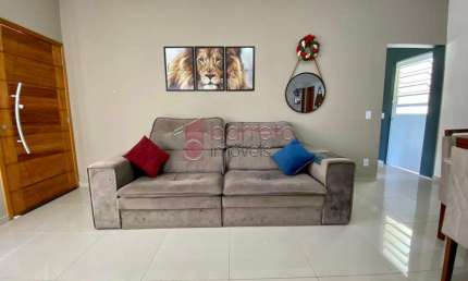 LINDA CASA TÉRREA, RESIDENCIAL SANTA GIOVANA, JUNDIAÍ SP.