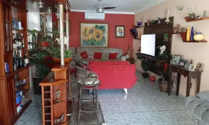 Chácara / sítio com 4 quartos à venda na Avenida Uva, --, Poste, Jundiaí