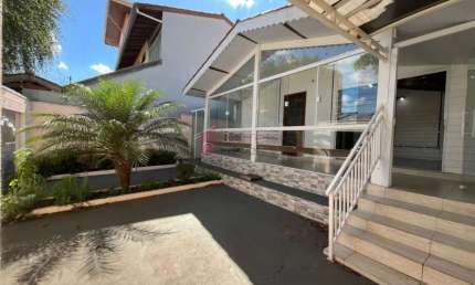 CASA COMERCIAL À VENDA E LOCAÇÃO NO BAIRRO ELOY CHAVES EM JUNDIAÍ/SP