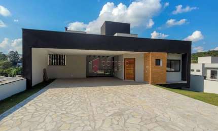 CASA COM 3 SUÍTES À VENDA NO CONDOMÍNIO RESERVA SANTA ISABEL EM LOUVEIRA/SP