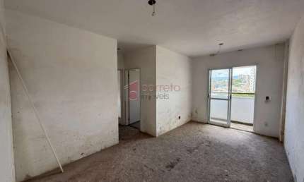 APARTAMENTO COM DOIS QUARTOS À VENDA NO CONDOMÍNIO SAINT JAMES - CENTRO - JUNDIAÍ/SP
