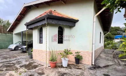 Linda chácara à venda no bairro roseira em jundiaí/sp