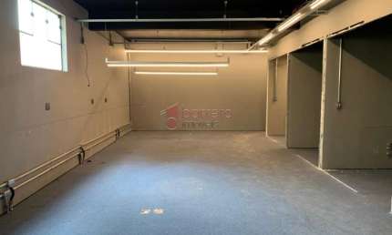PRÉDIO COMERCIAL PARA LOCAÇÃO, NO BAIRRO JARDIM MESSINA EM JUNDIAÍ/SP