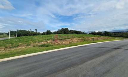 TERRENO À VENDA NO CONDOMÍNIO RESERVA DI TAMAI - LOUVEIRA/SP