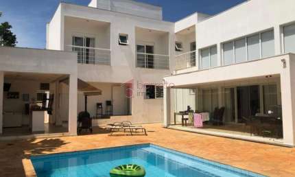 CASA À VENDA NO CONDOMÍNIO TERRAS DE SÃO CARLOS EM JUNDIAÍ/SP