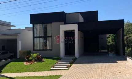 CASA À VENDA NO CONDOMÍNIO BELLA VITTÁ NO JARDIM CELESTE EM JUNDIAÍ/SP