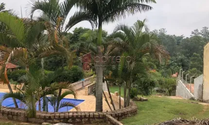 CHÁCARA À VENDA NO BAIRRO BOSQUE DOS PINHEIRINHOS EM JUNDIAÍ/SP