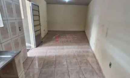CASA COM ENTRADA INDEPENDENTE PARA LOCAÇÃO NO CAXAMBÚ - JUNDIAÍ/SP