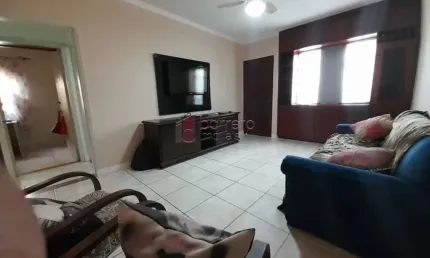 Casa térrea à venda no jardim messina em jundiaí/sp