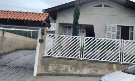 Casa com 5 quartos à venda no Rio Branco, Brusque 