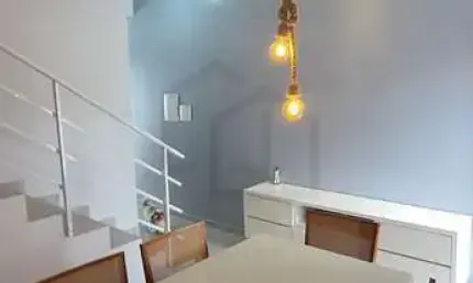 SOBRADO DE 76M² SEMI MOBILIADO COM DOIS DORMITÓRIOS