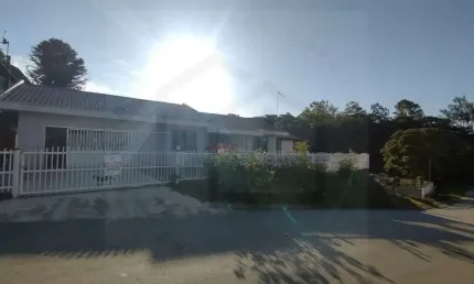 CASA DE 150M² COM 3 DORMITÓRIO E PISCINA EM ÁREA RURAL