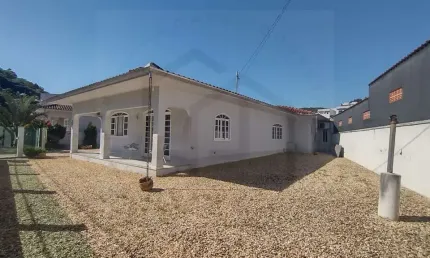 CASA COM 3 DORMITÓRIOS ESPAÇO GOURMET E ESPAÇO ZEN NA LIMEIRA