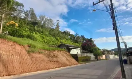 Terreno à venda no Limeira Baixa, Brusque 