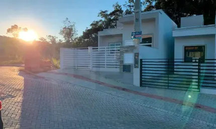 Casa com 3 quartos à venda no Primeiro de Maio, Brusque 