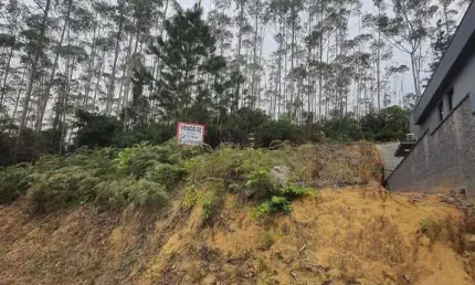 Terreno à venda no Primeiro de Maio, Brusque 