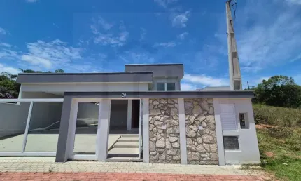 ESPETACULAR CASA COM 3 DORMITÓRIOS SENDO 1 SUÍTE COM CLOSET
