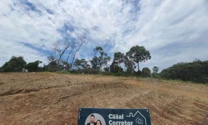 Terreno à venda no Bateas, Brusque 