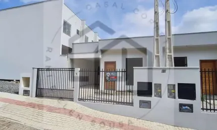 Casa terrea de 3 dormitórios sendo 1 suíte no bairro limeira