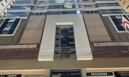 Apartamento à venda no bairro Meia Praia - Itapema/SC