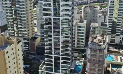 Apartamento à venda no bairro Meia Praia - Itapema/SC