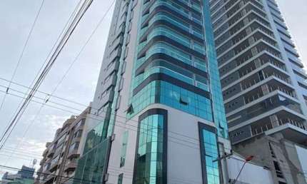 Apartamento à venda no bairro Meia Praia - Itapema/SC