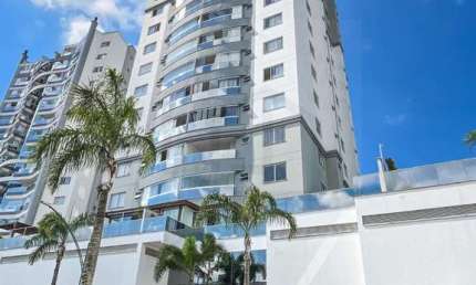 APARTAMENTO NOVO NO CENTRO DE BRUSQUE COM 123M² E LAZER COMPLETO