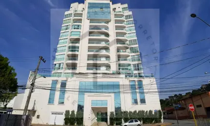 Apartamento com 2 suítes e sacada no centro de brusque