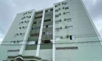 Apartamento com dois dormitórios no bairro Santa Rita