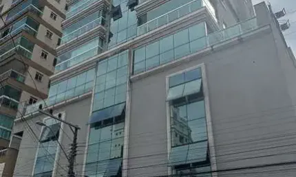 Apartamento à venda no bairro meia praia - itapema/sc