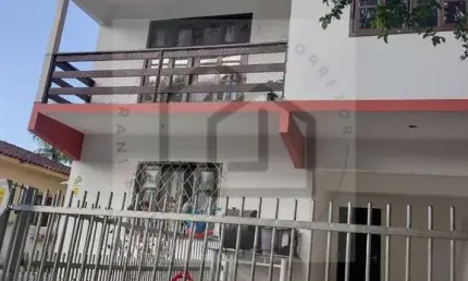 Casa de alvenaria de 180m² com três dormitórios sendo uma suíte