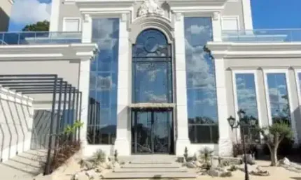 APARTAMENTO DE ALTO PADRÃO DE 161,73m² COM TRÊS DORMITÓRIOS SENDO UMA SUÍTE