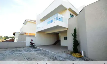 Casas para venda em atibaia no bairro jardim do lago