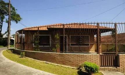 Casas para venda em Atibaia no bairro Jardim dos Pinheiros