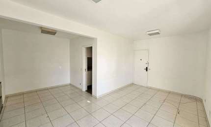 Apartamento com 3 quartos para alugar na Alameda Grajaú, 249, Alphaville Centro Industrial e Empresarial/Alphaville., Barueri