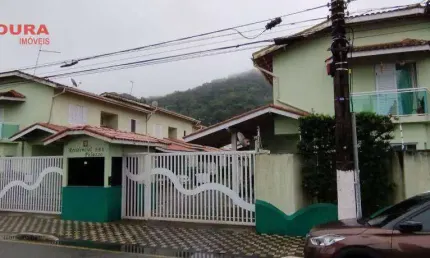 Sobrado com 2 dormitórios à venda, 81 m² por R$ 302.500,00 - Centro - Mongaguá/SP