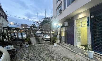 Apartamento com 1 quartos à venda em Praça Da Bandeira - RJ